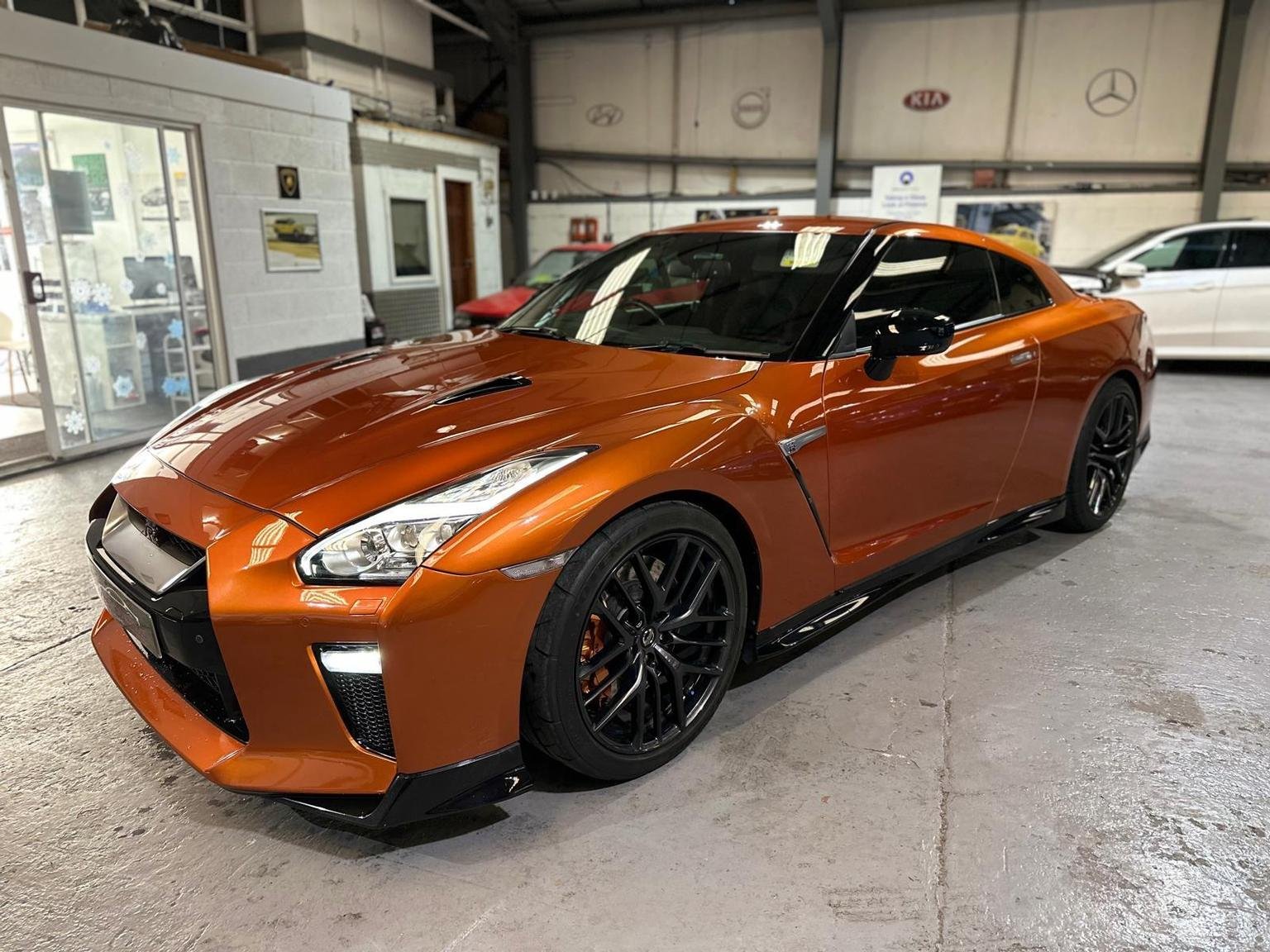 Nissan Gt R