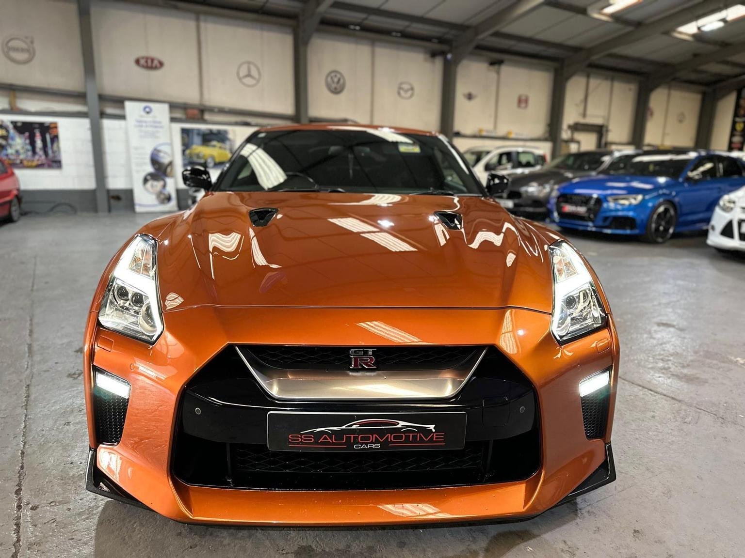 Nissan Gt R