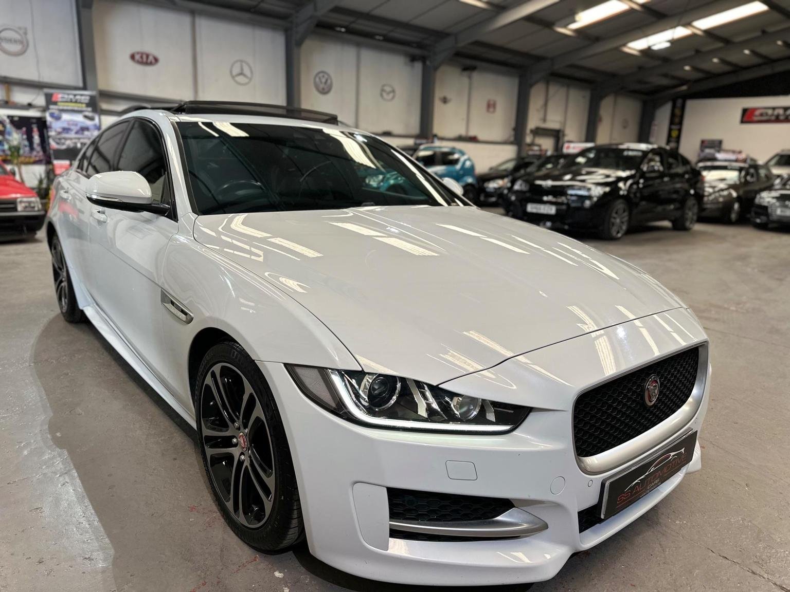 Jaguar XE