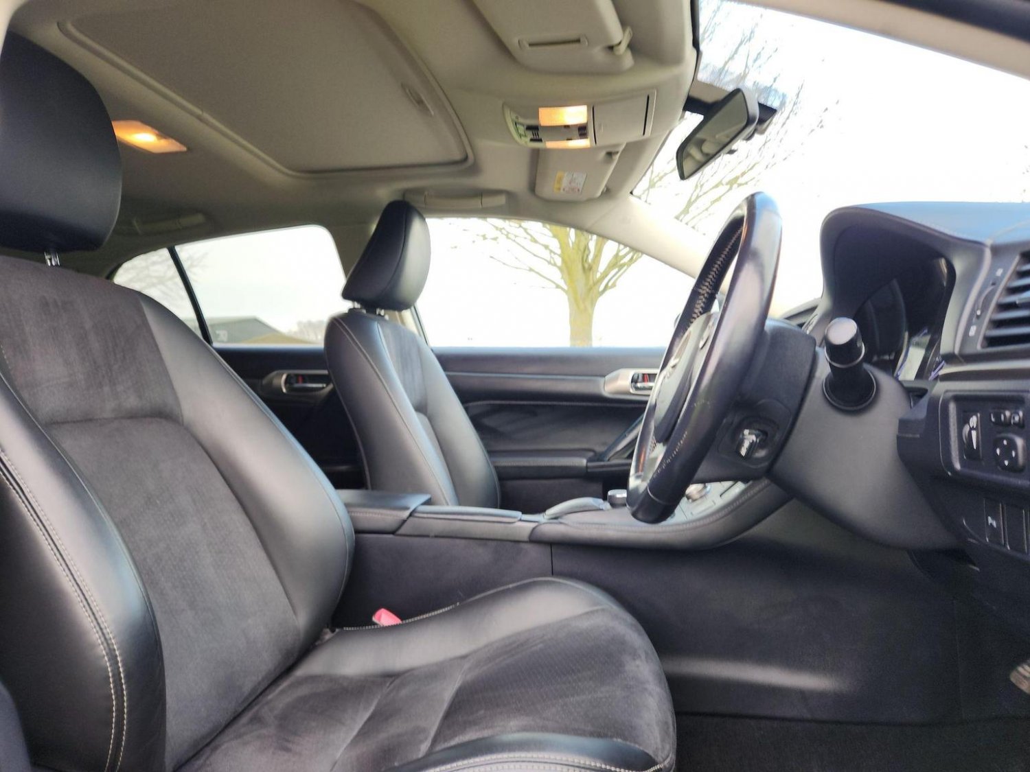 Lexus CT 200h