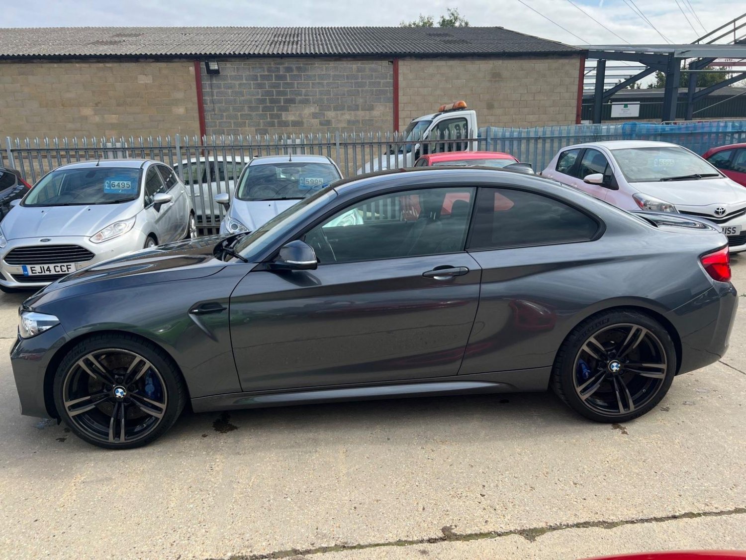 BMW M2
