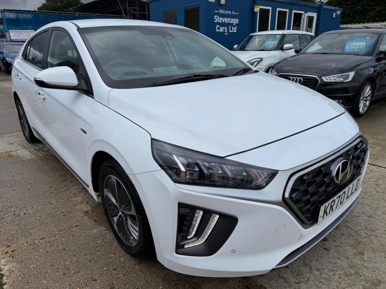 Hyundai IONIQ