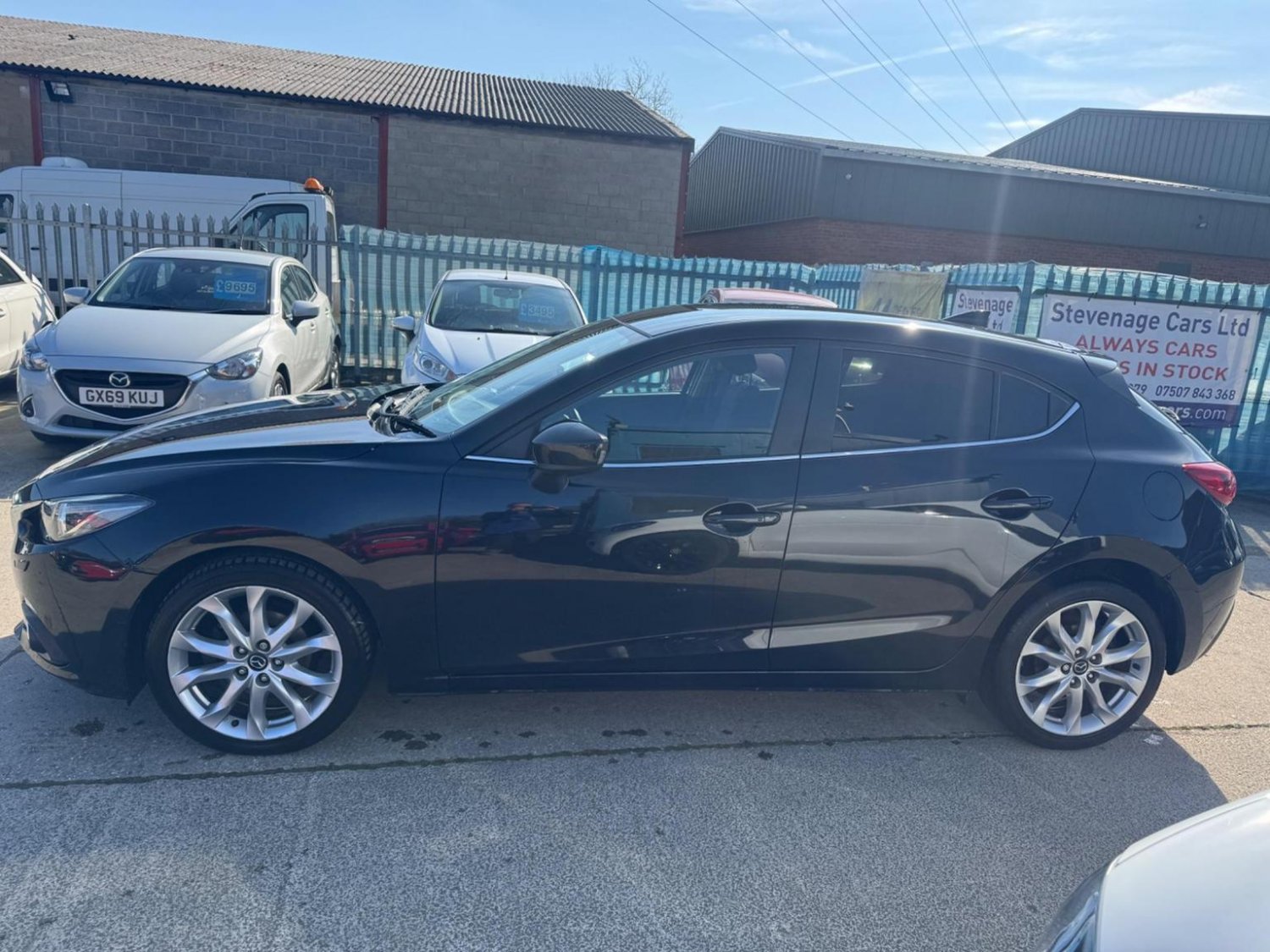 Mazda 3
