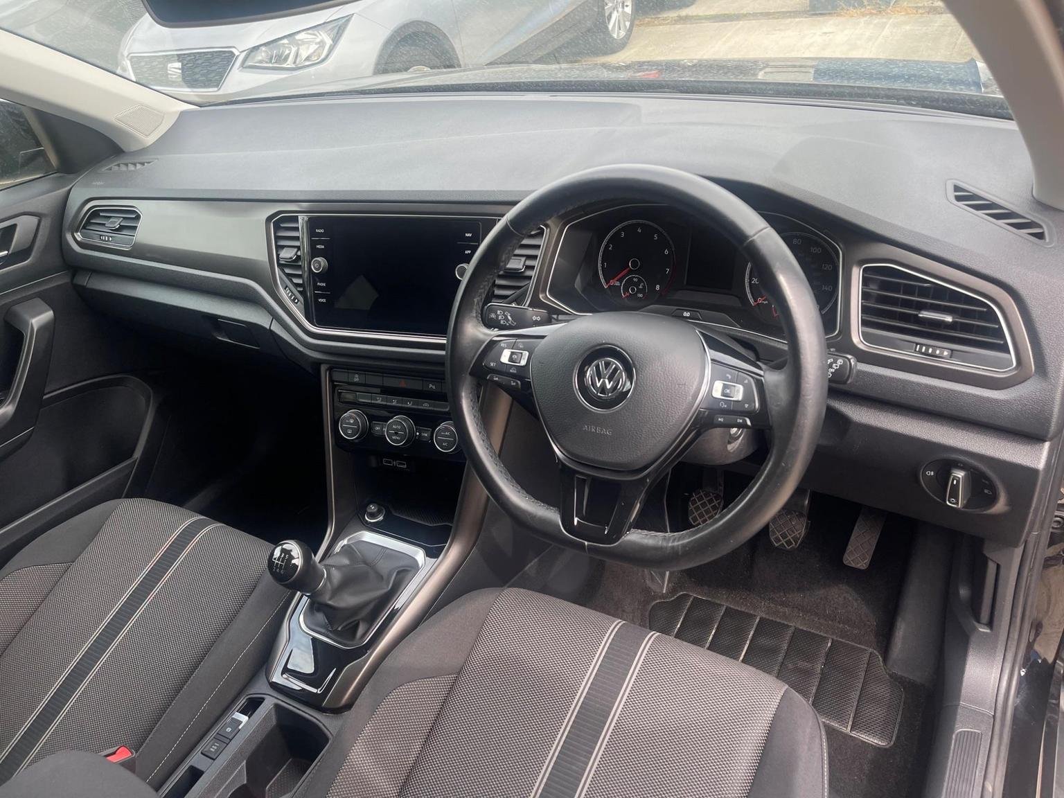 Volkswagen T Roc