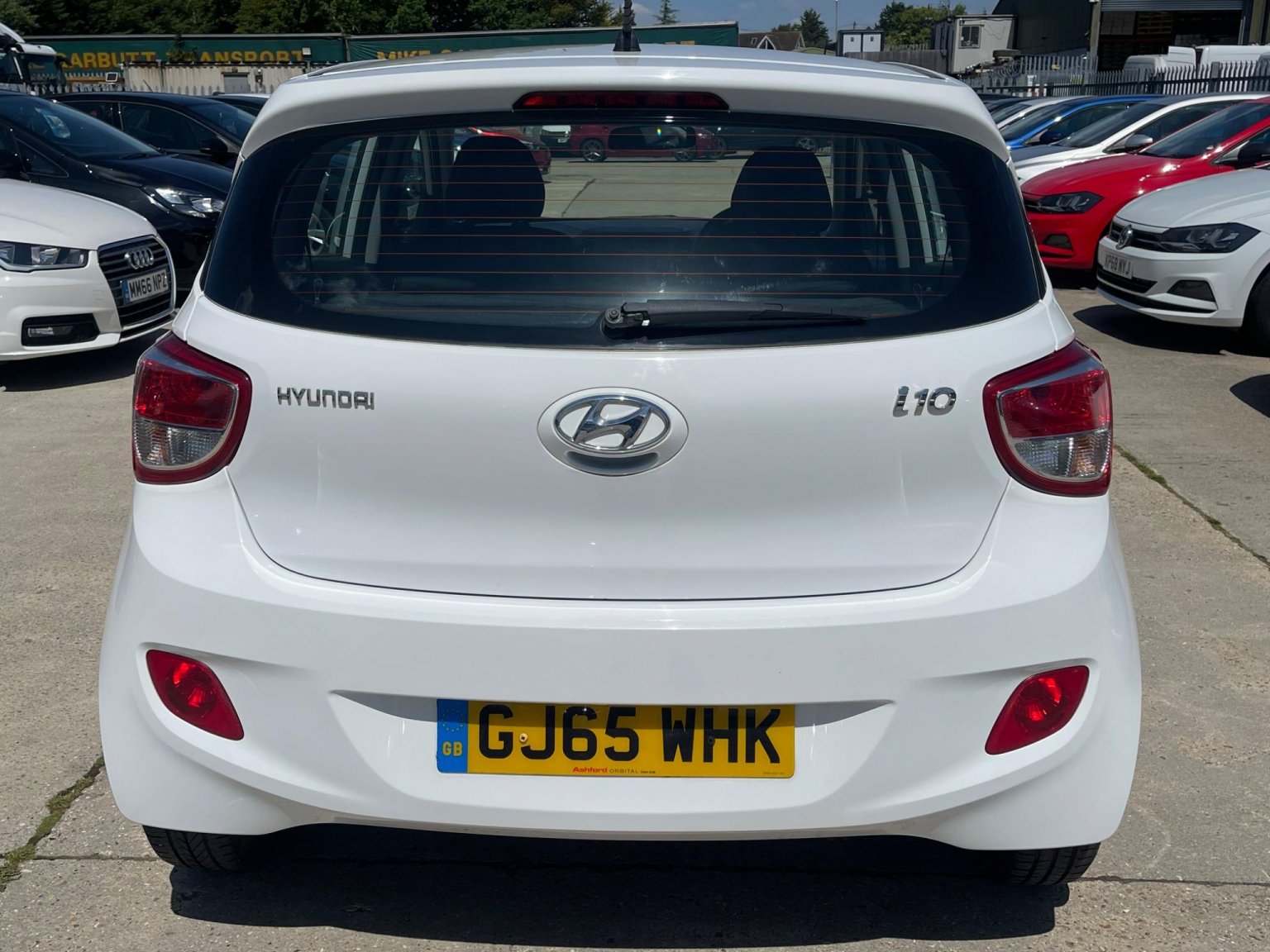 Hyundai i10