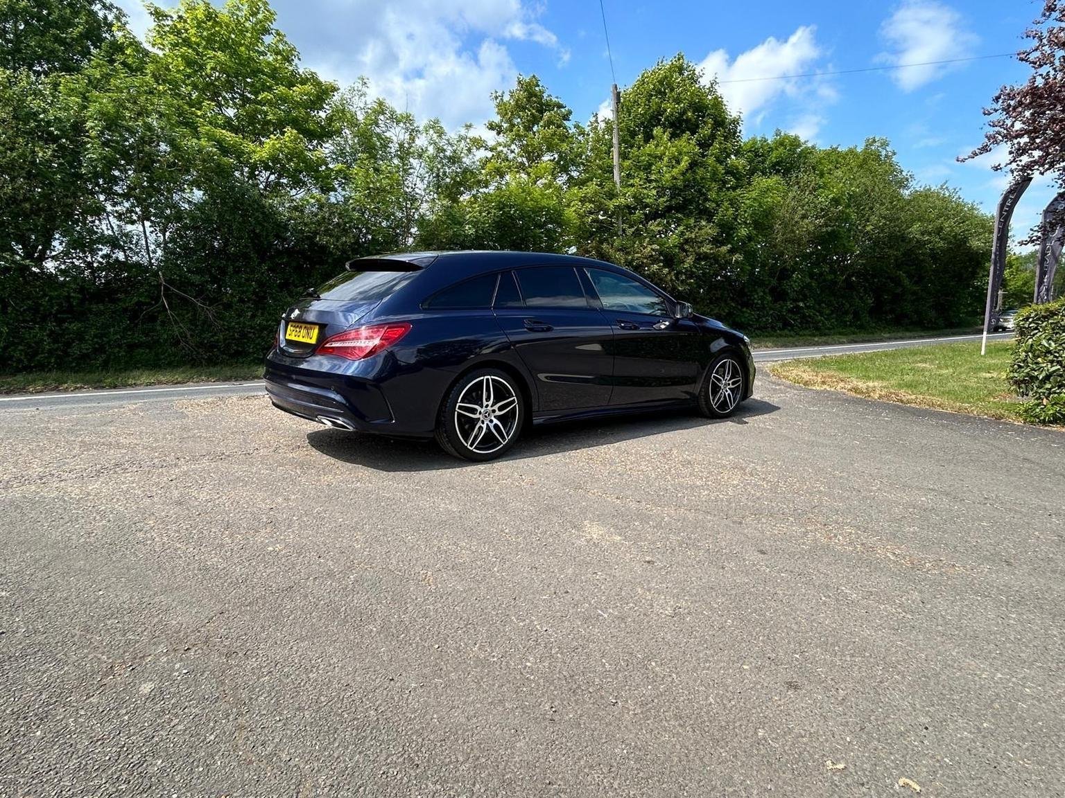 Mercedes Benz CLA