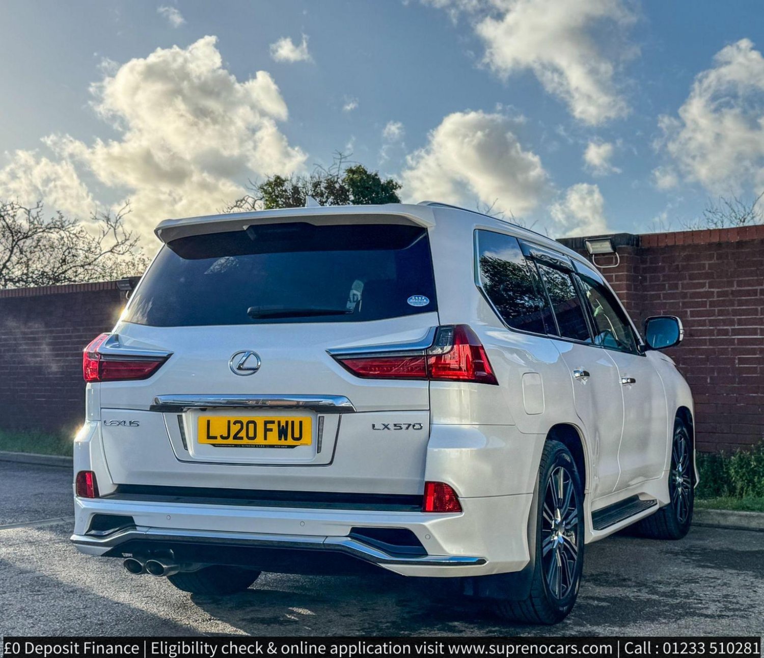 Lexus LX570