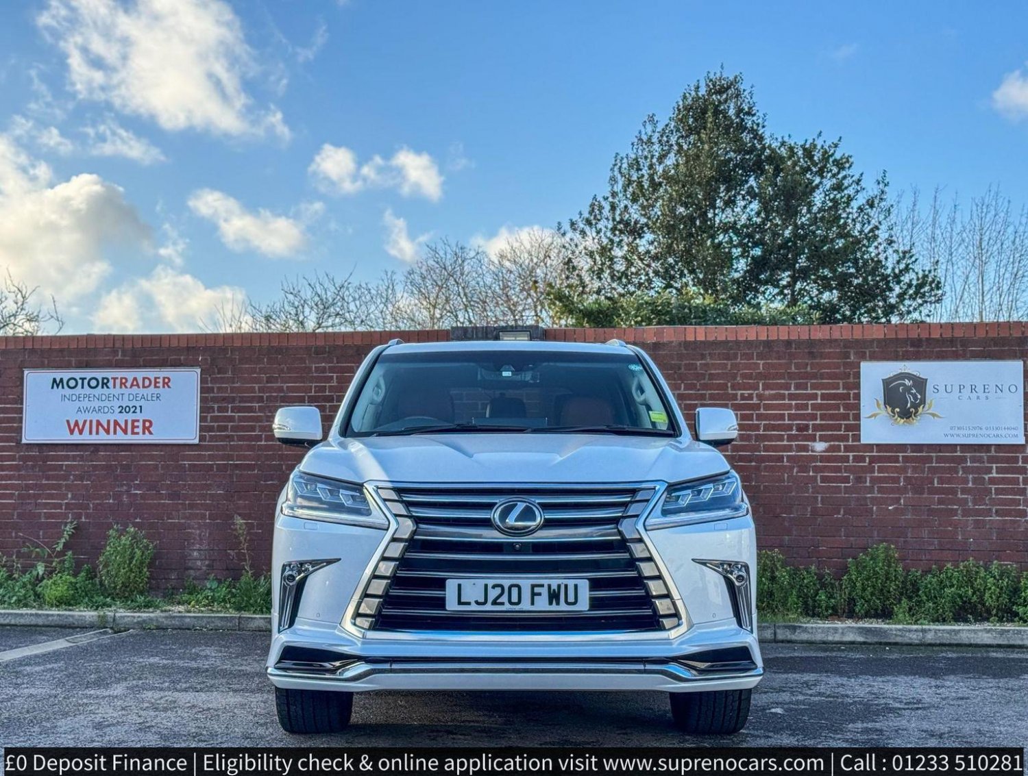 Lexus LX570