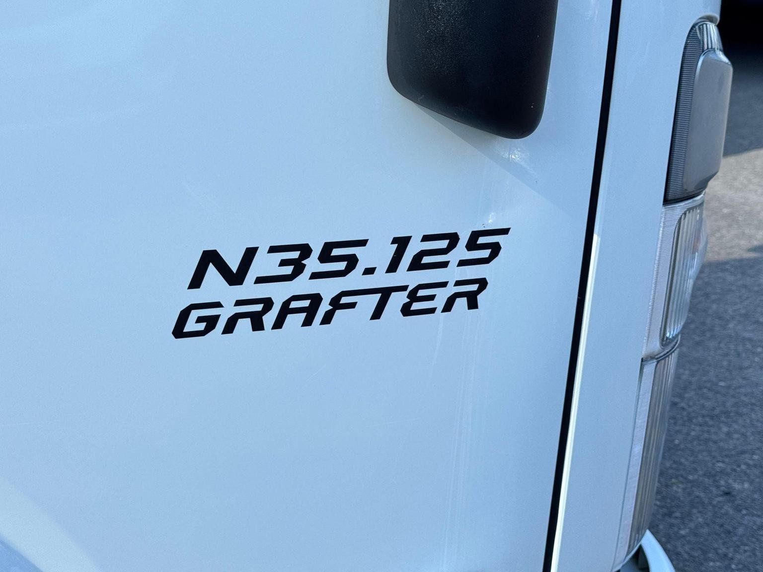 Isuzu GRAFTER