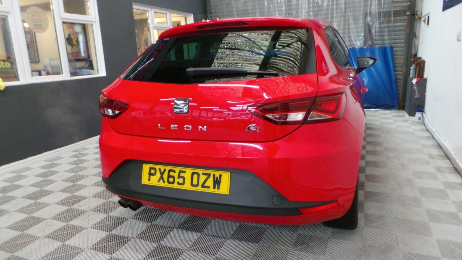 SEAT Leon