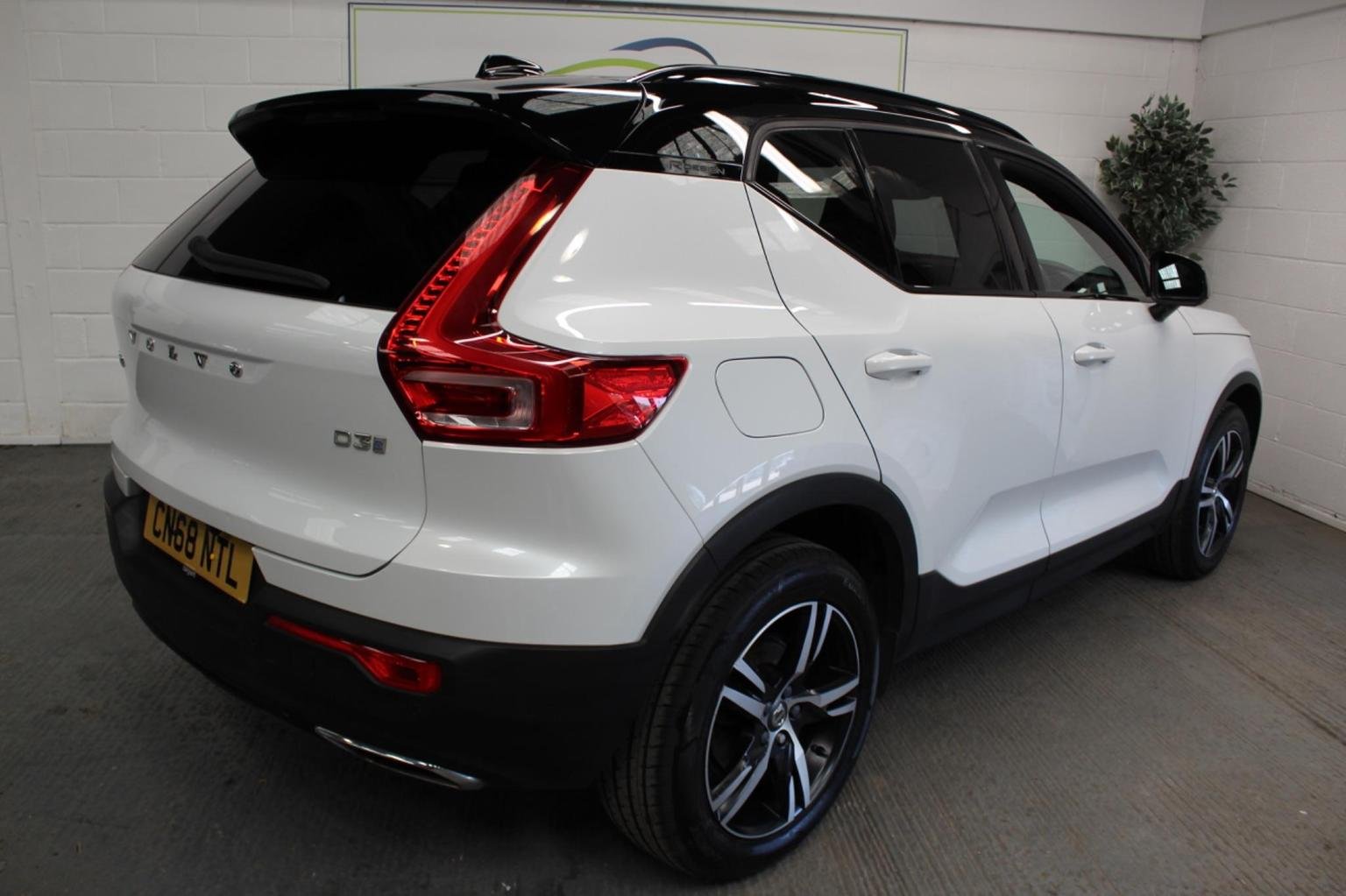 Volvo XC40