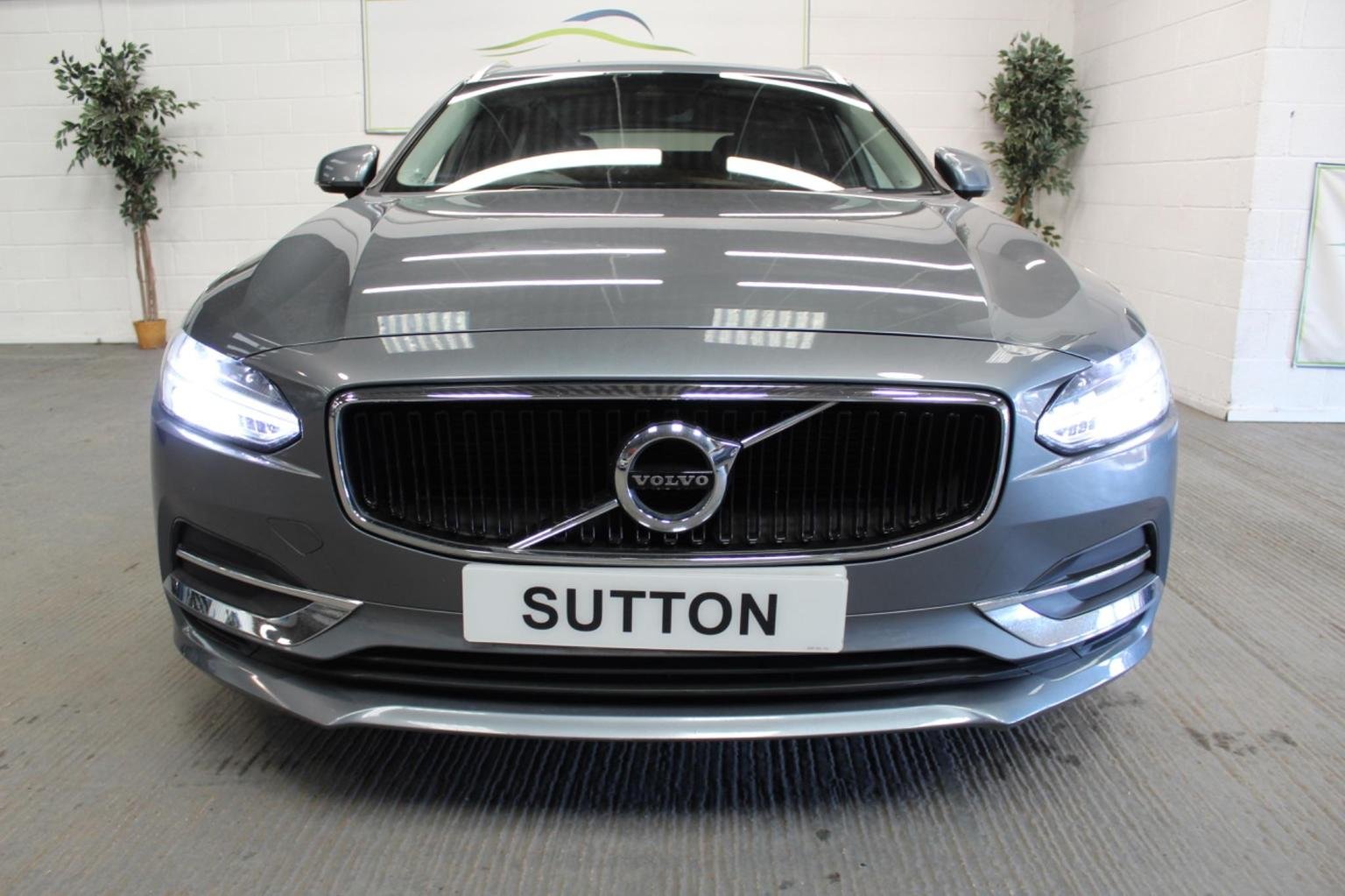 Volvo V90