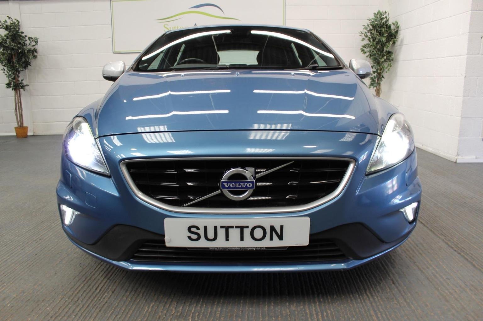 Volvo V40