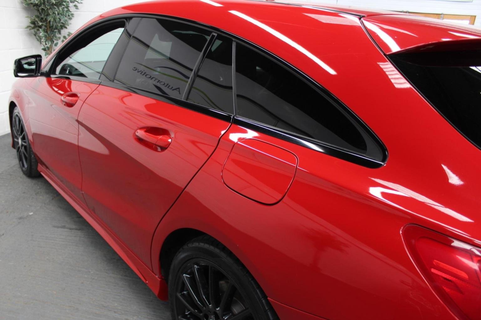 Mercedes Benz CLA