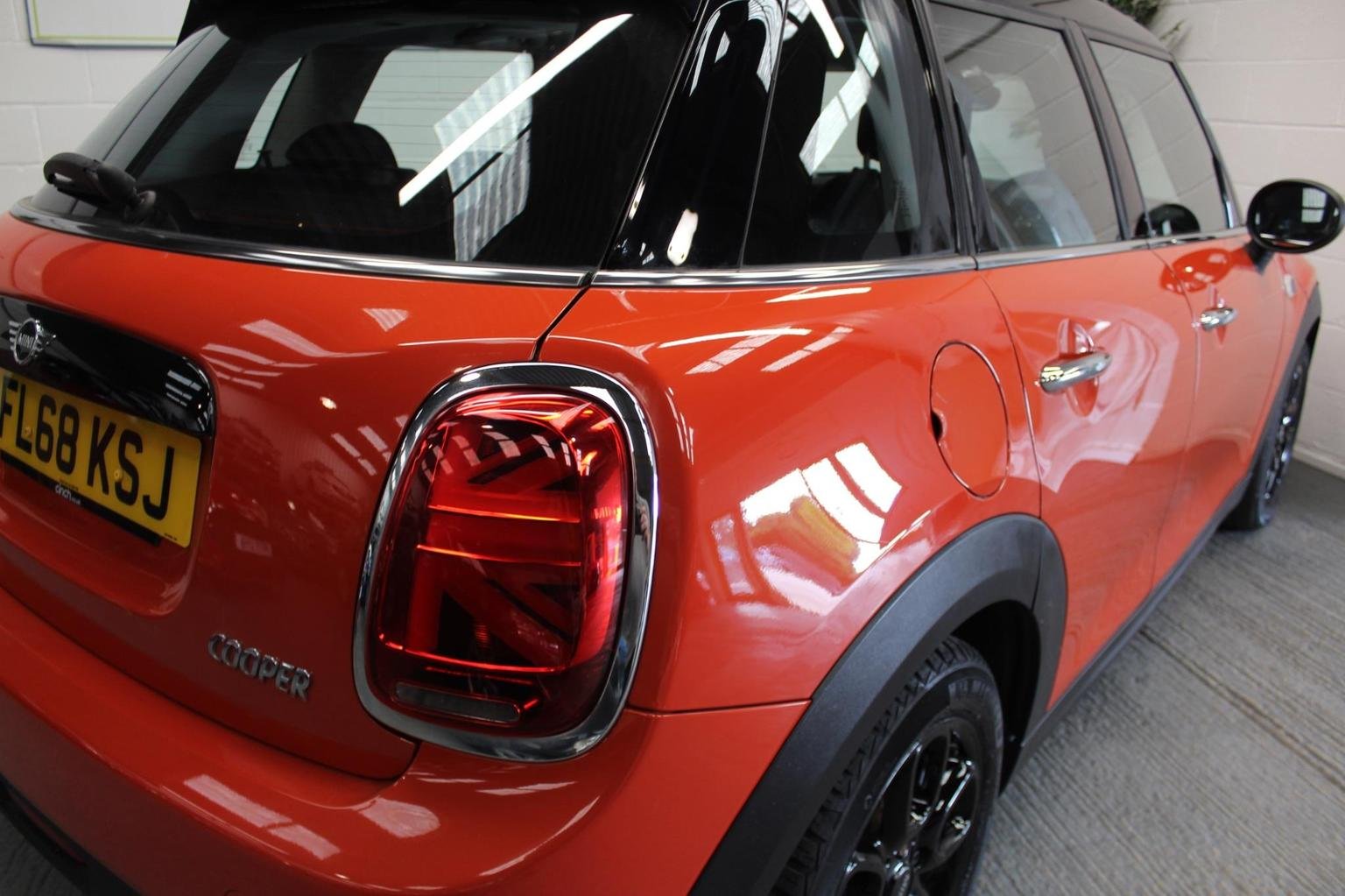 MINI Hatch