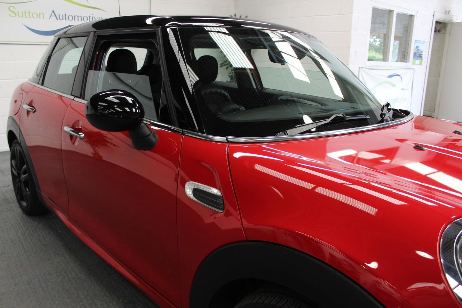 MINI Hatch