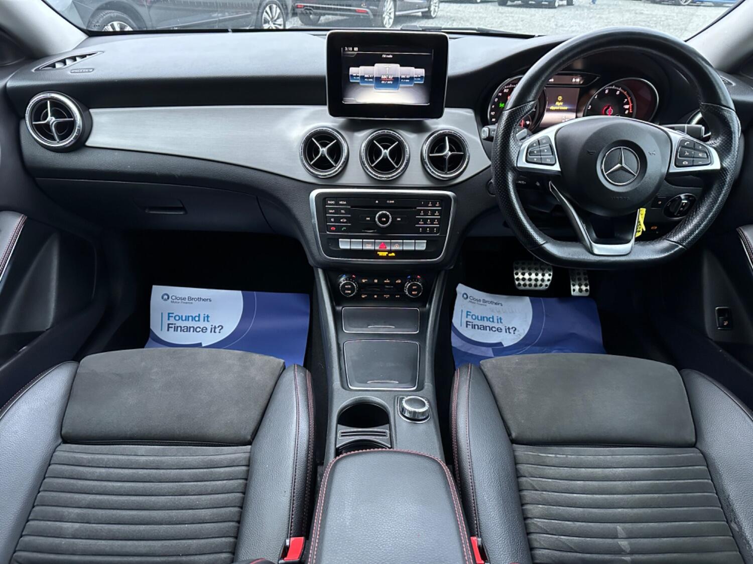 Mercedes Benz CLA