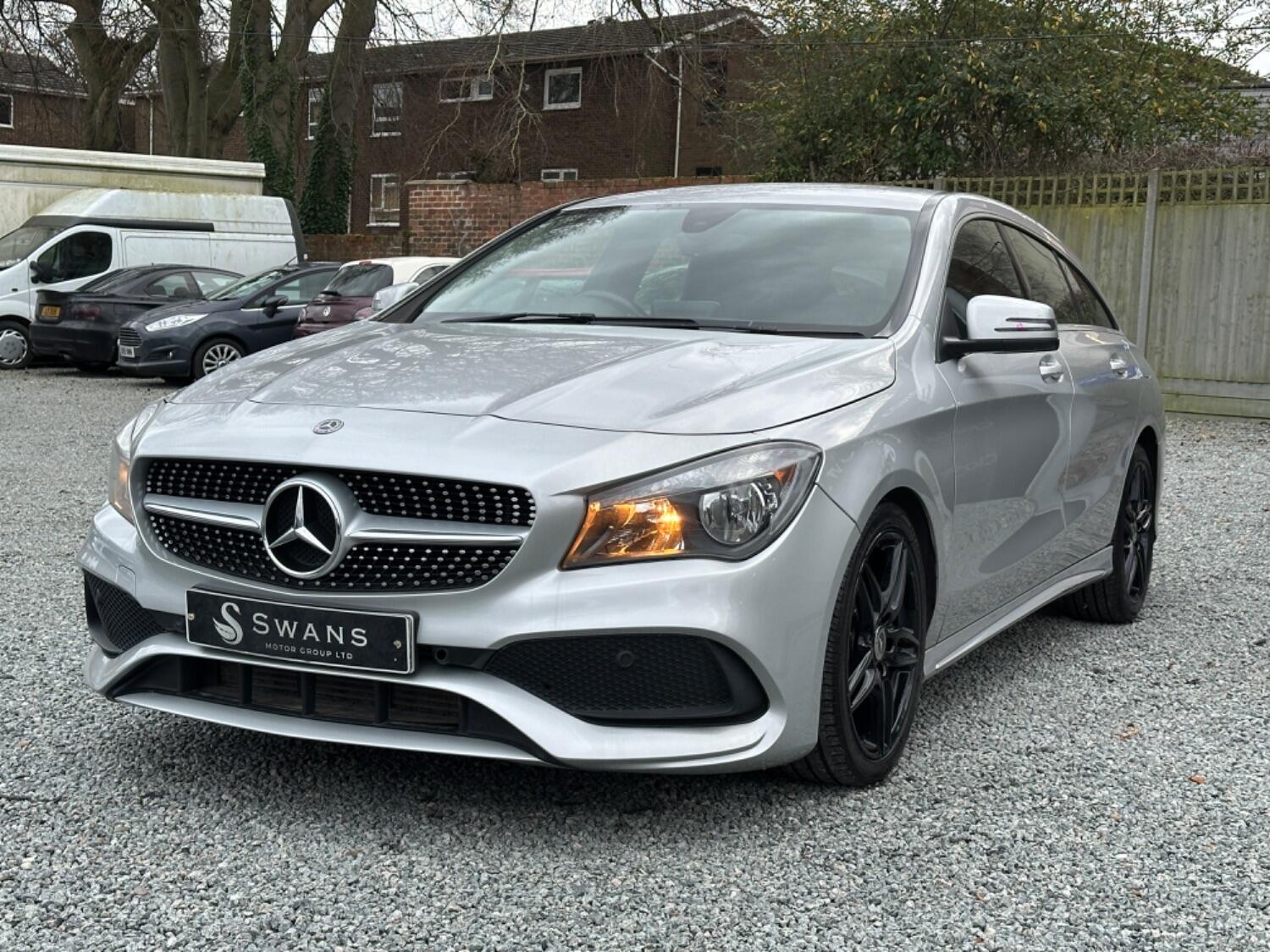 Mercedes Benz CLA