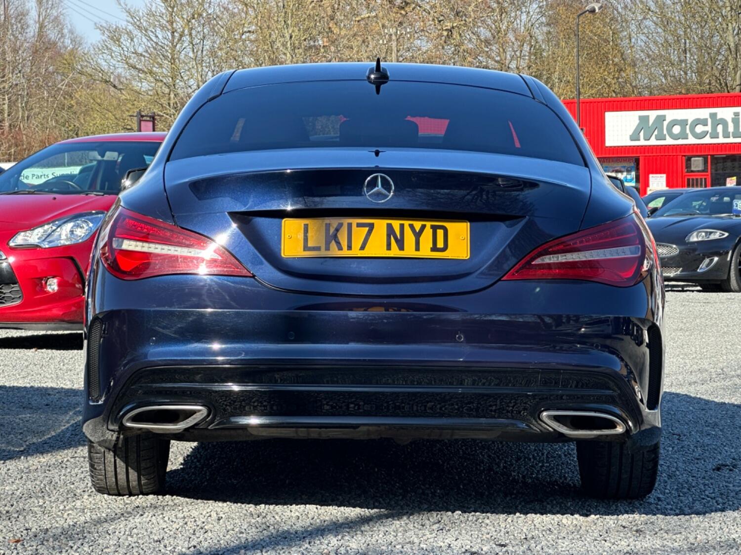 Mercedes Benz CLA