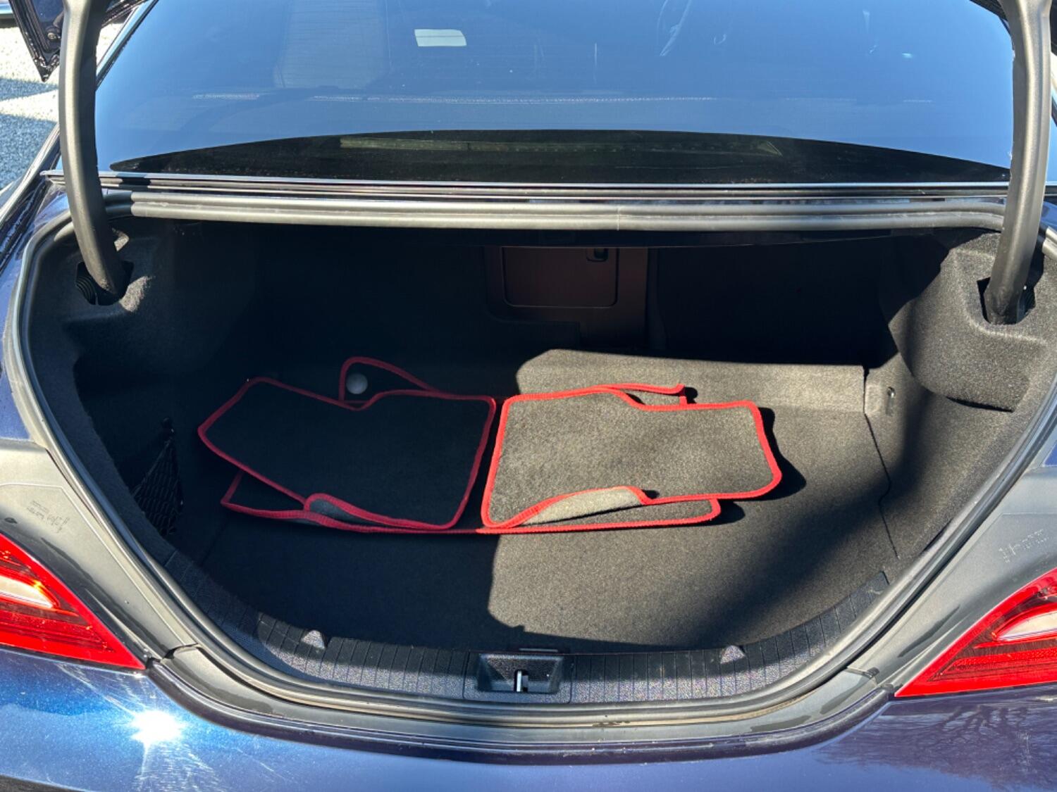 Mercedes Benz CLA