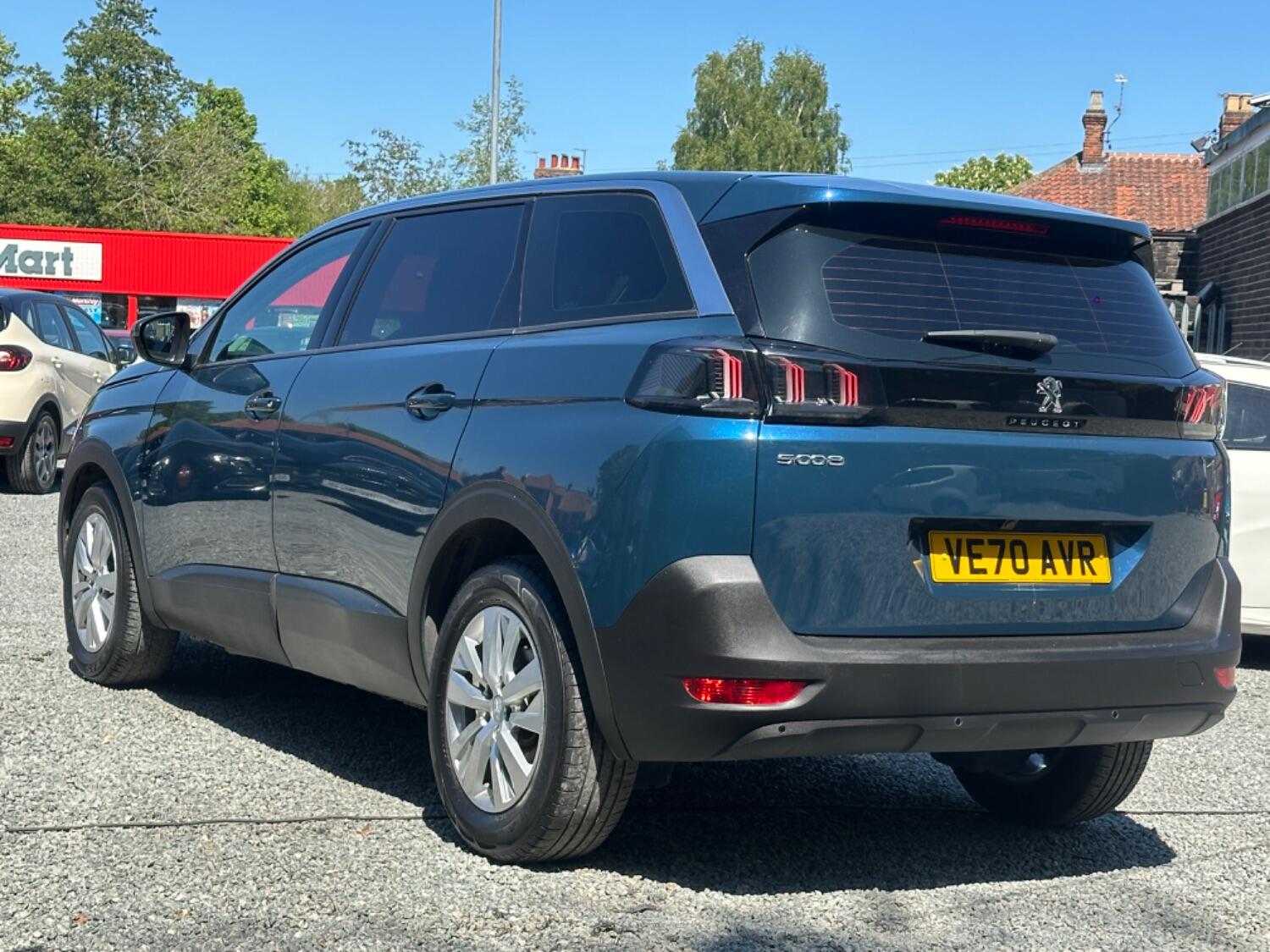 Peugeot 5008