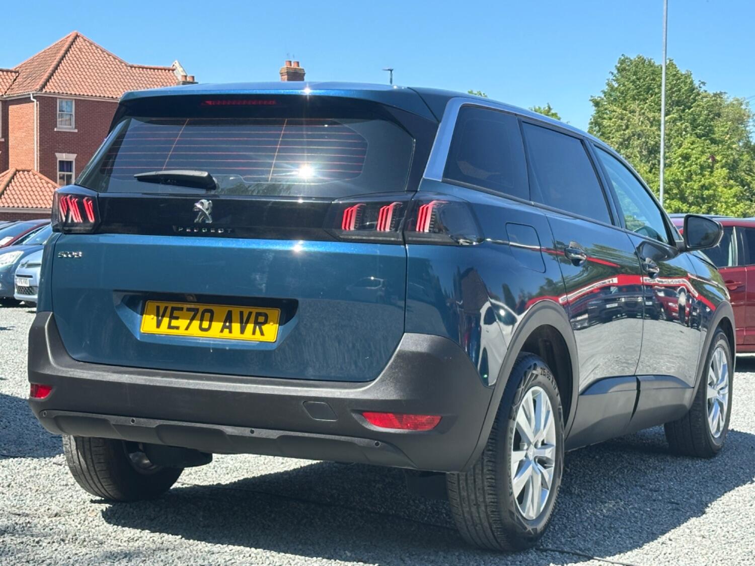 Peugeot 5008