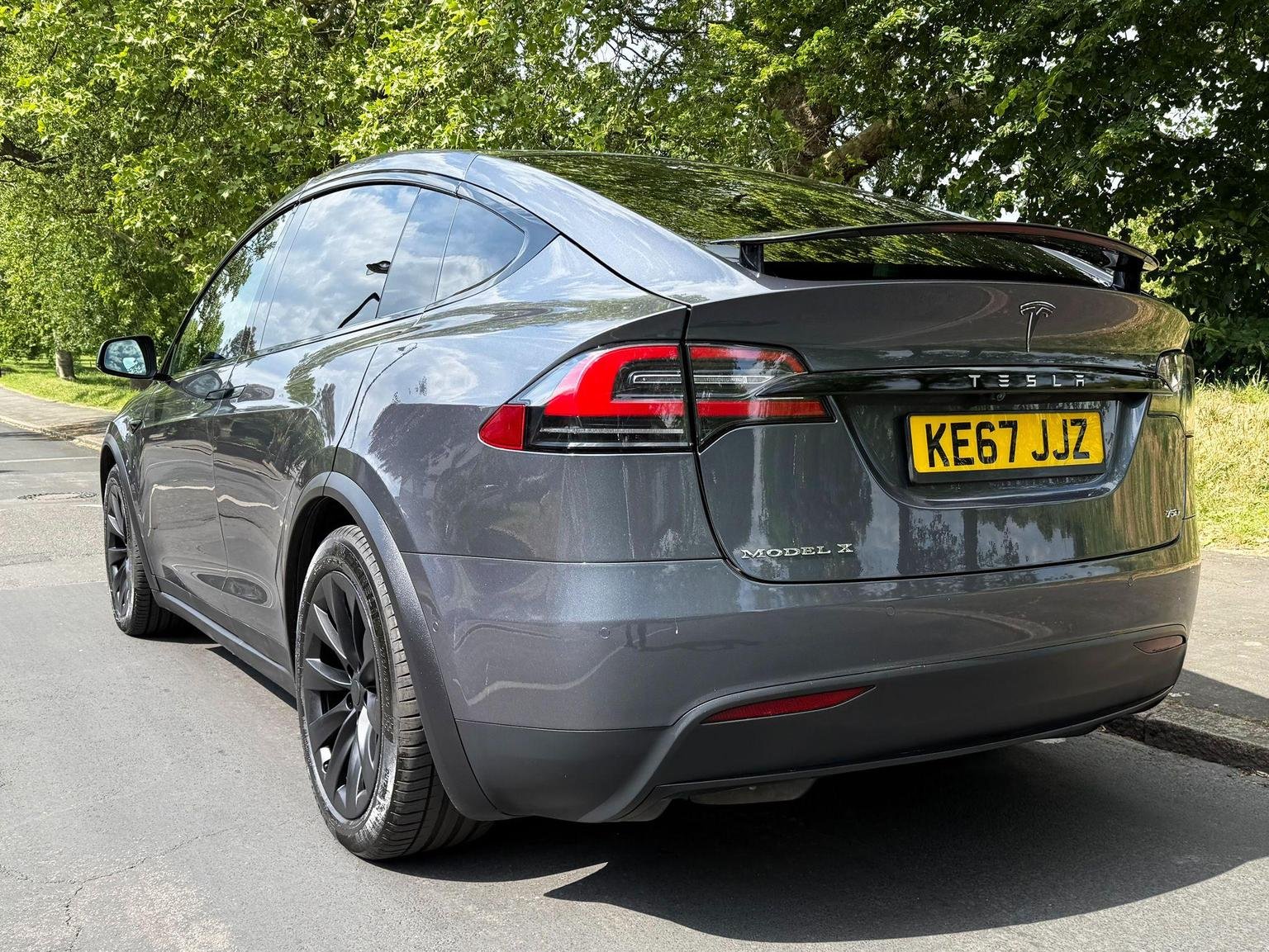 Tesla Model X