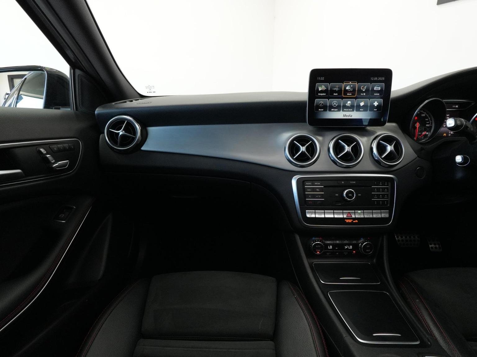 Mercedes Benz GLA Class
