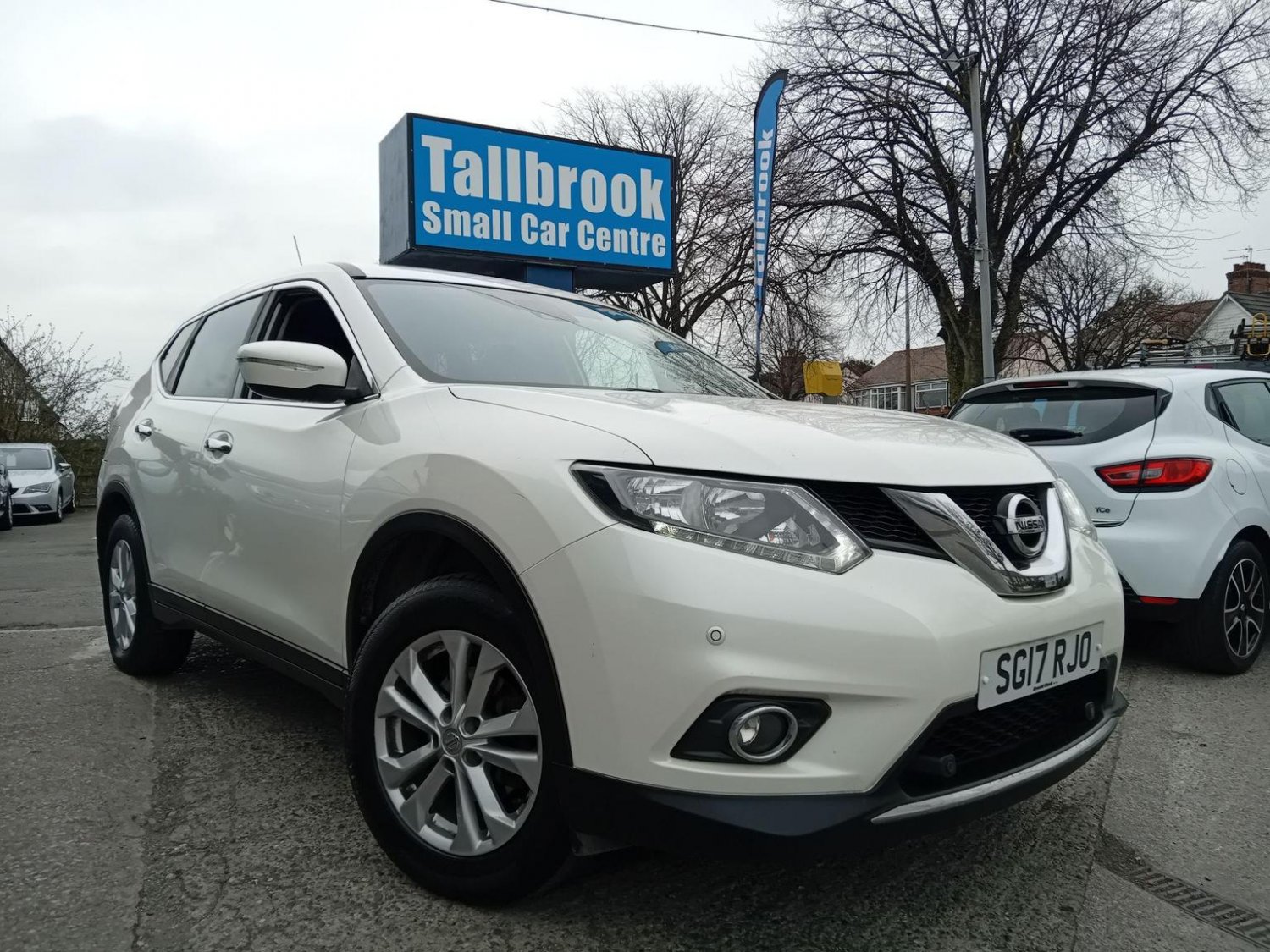 Nissan X Trail