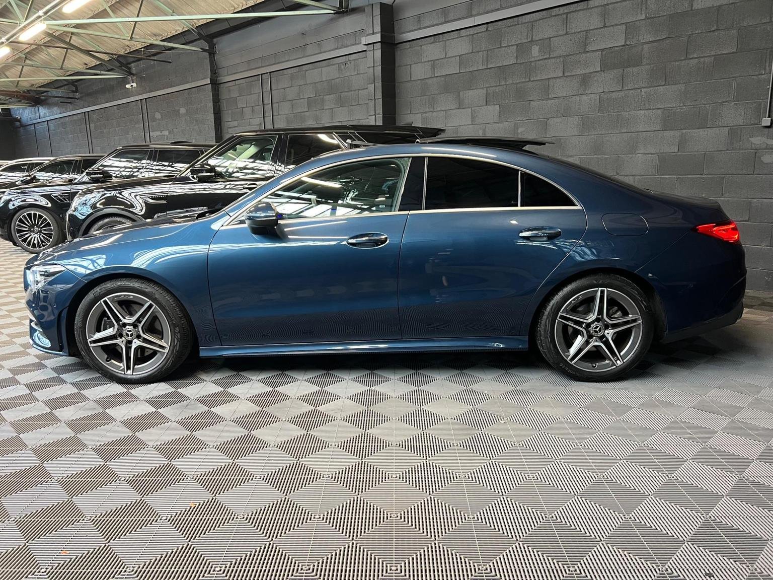 Mercedes Benz CLA