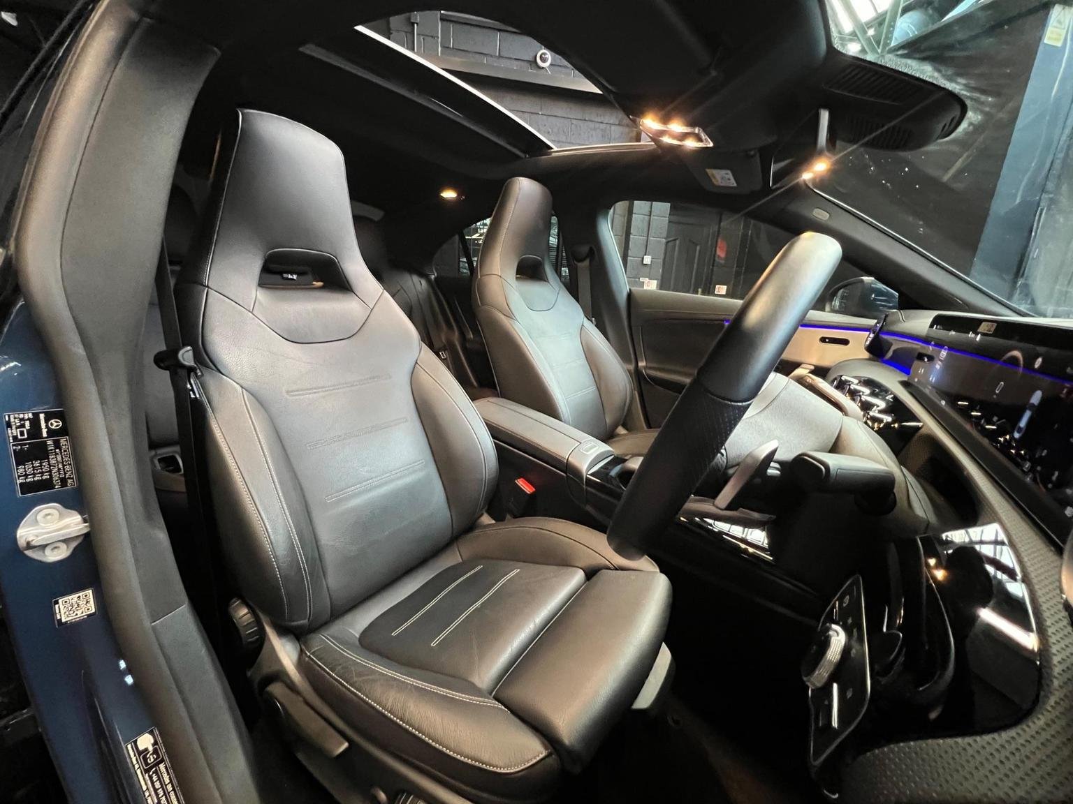 Mercedes Benz CLA