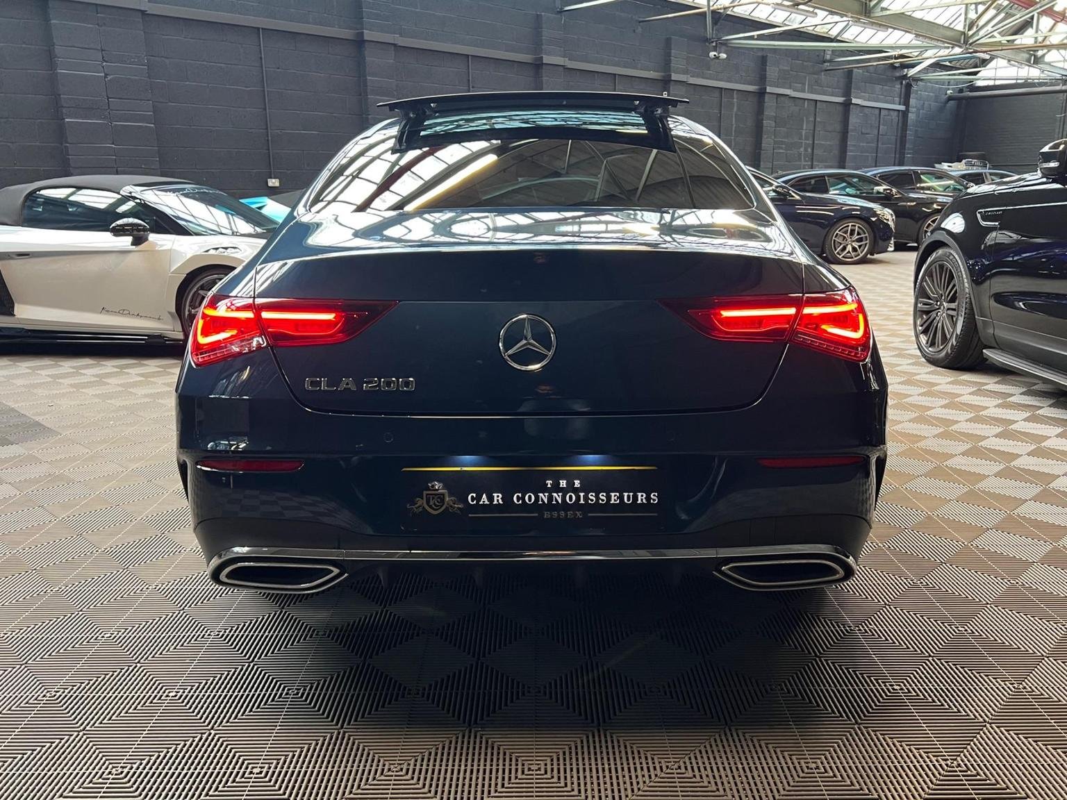 Mercedes Benz CLA