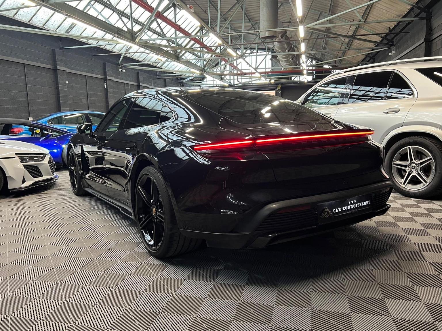 Porsche Taycan