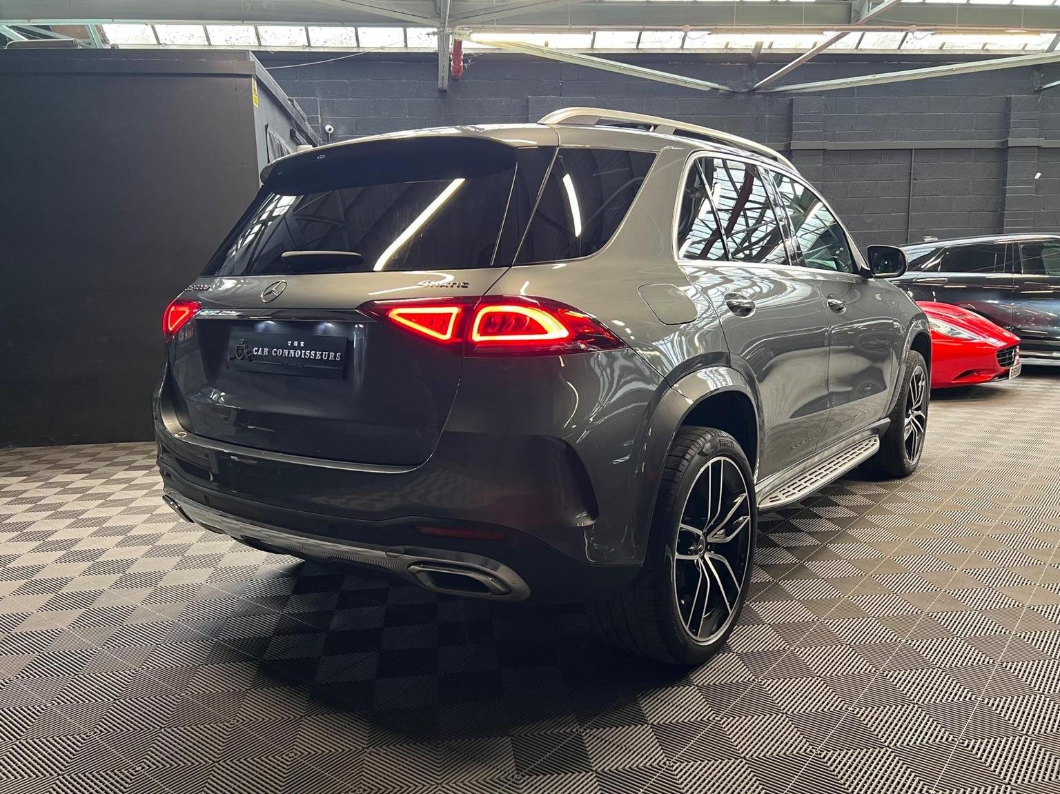 Mercedes Benz GLE-CLASS