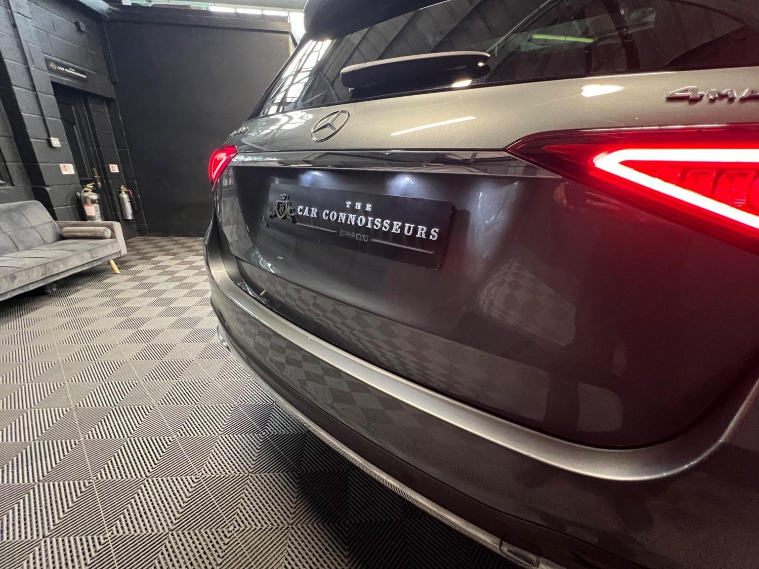 Mercedes Benz GLE-CLASS