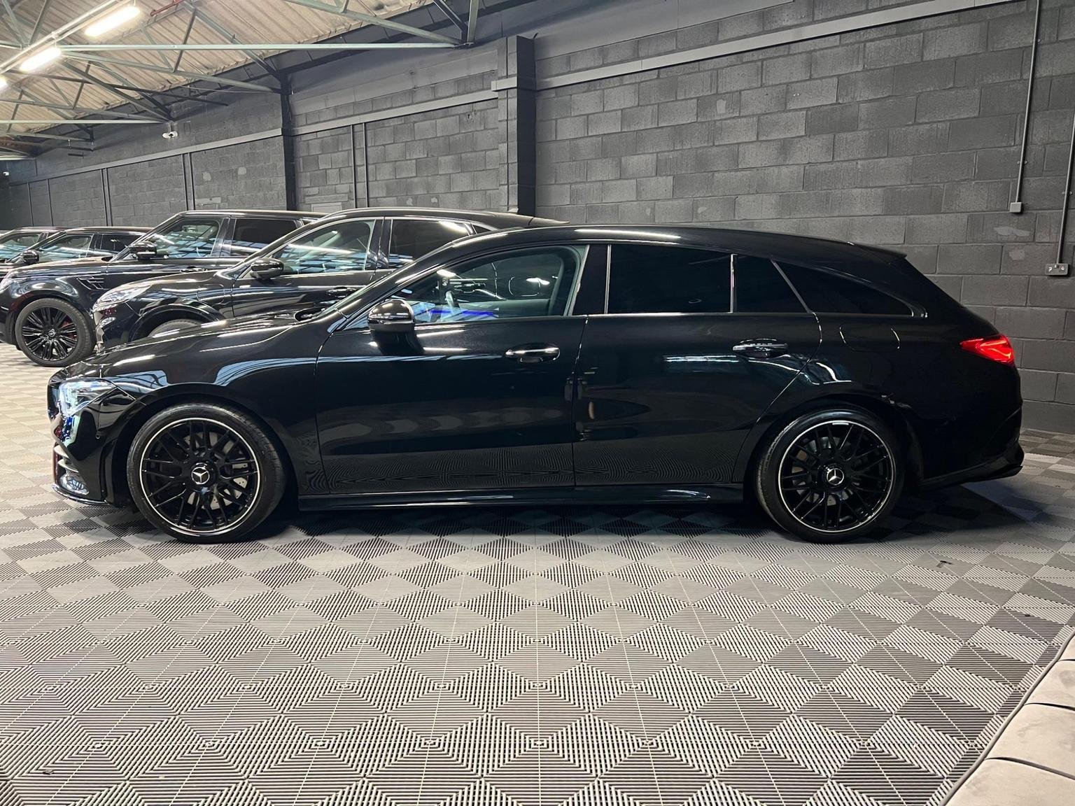 Mercedes Benz CLA