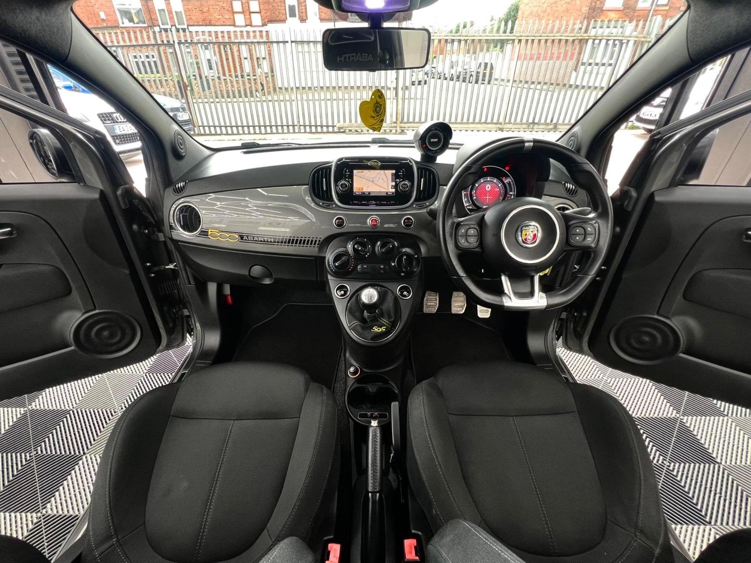Abarth 595