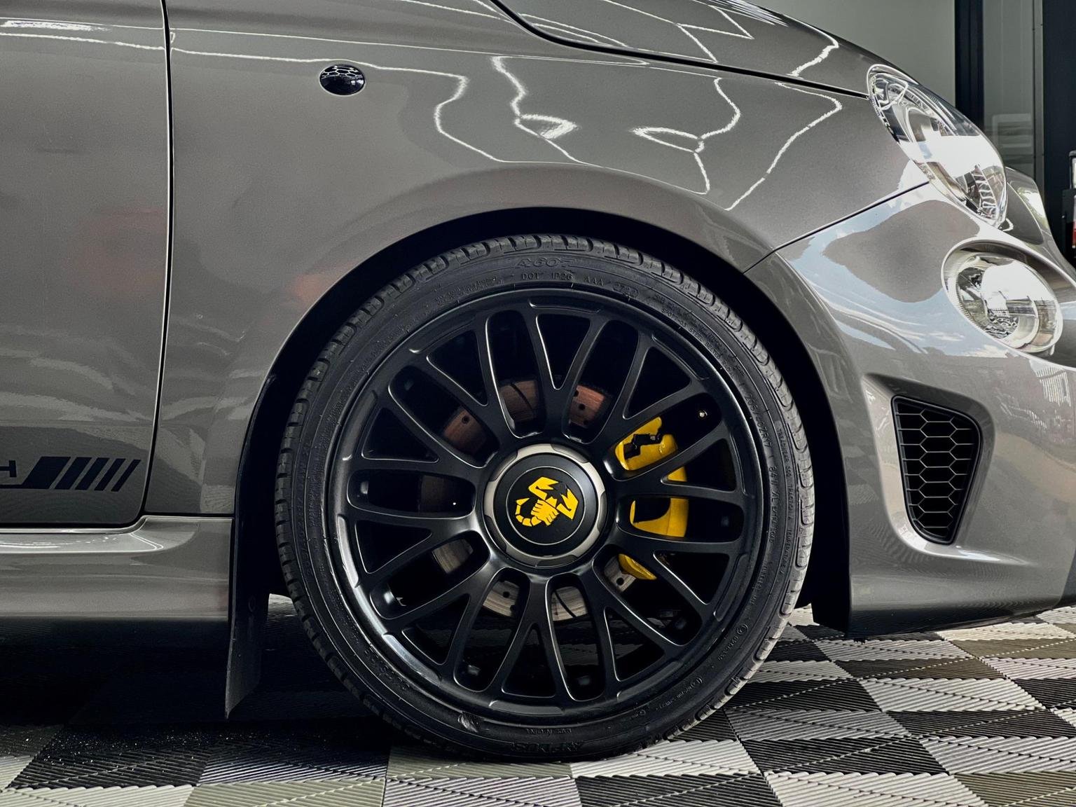 Abarth 595
