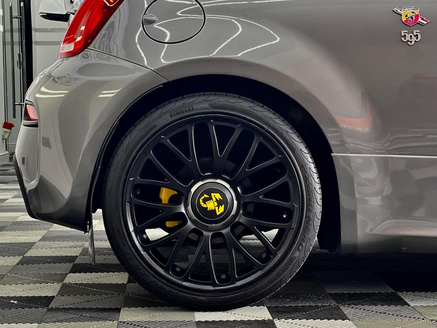 Abarth 595