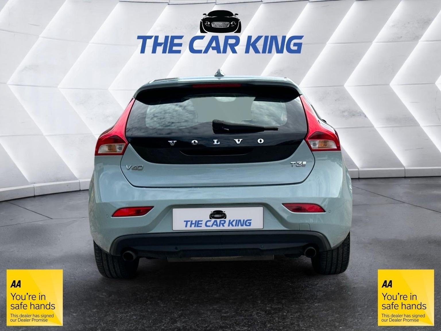 Volvo V40