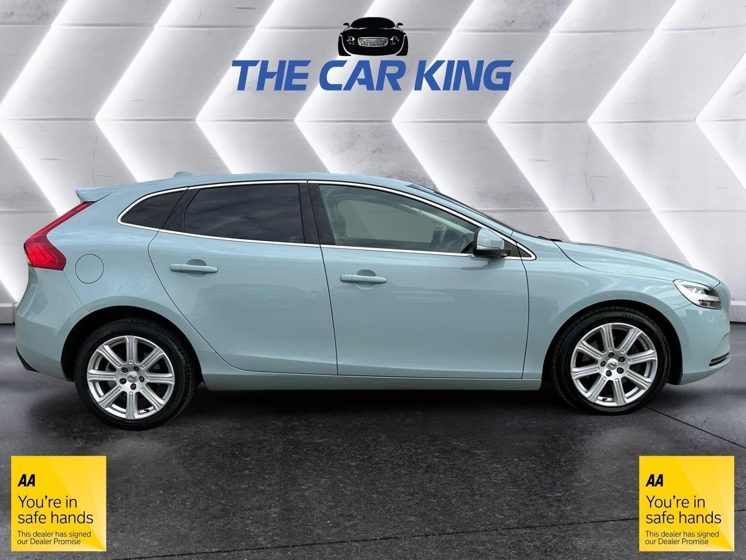 Volvo V40