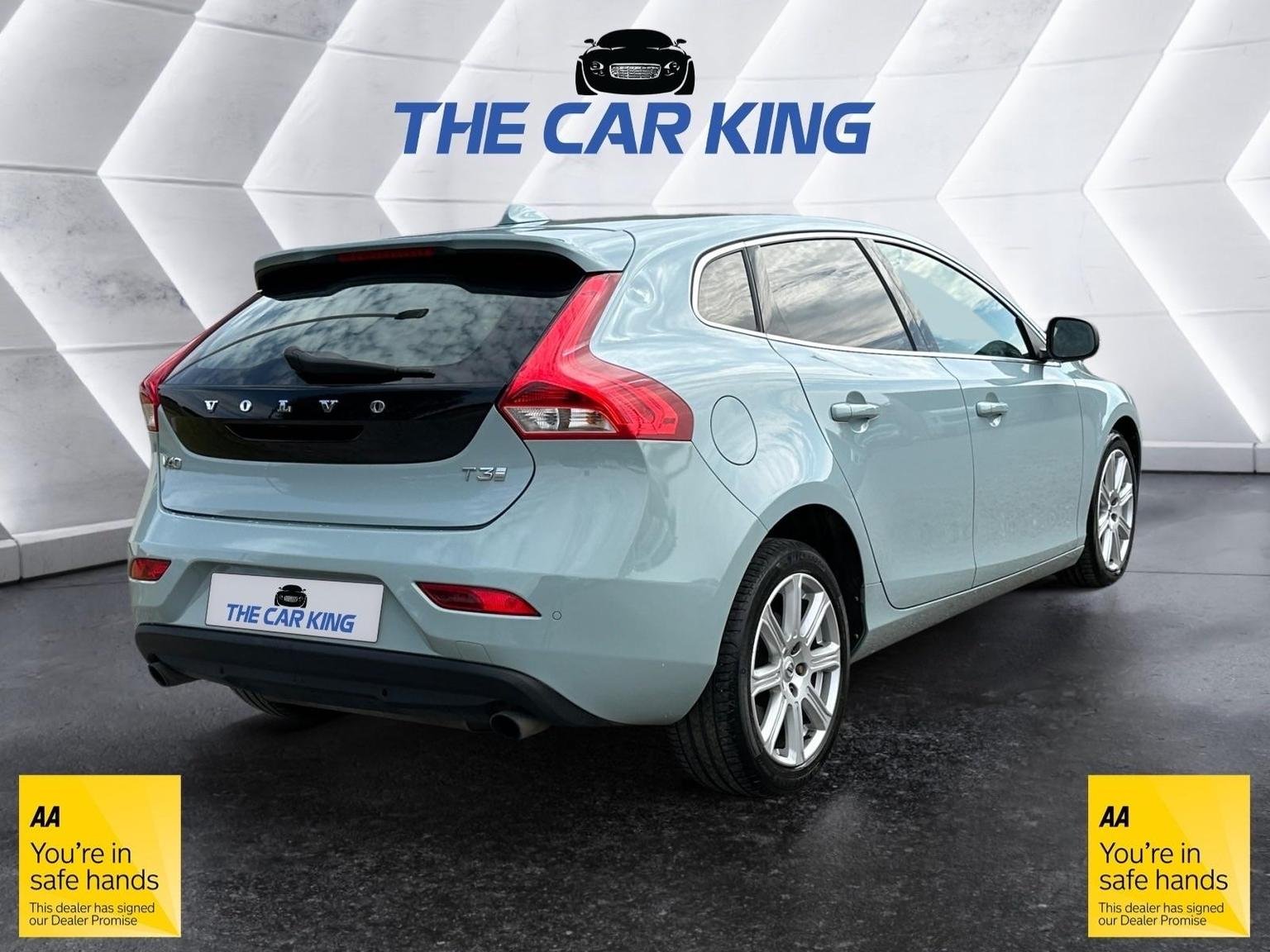 Volvo V40