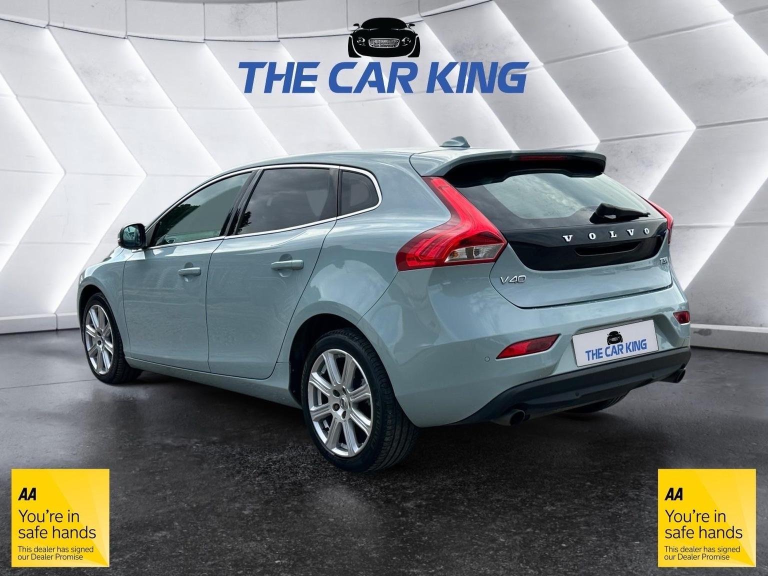 Volvo V40