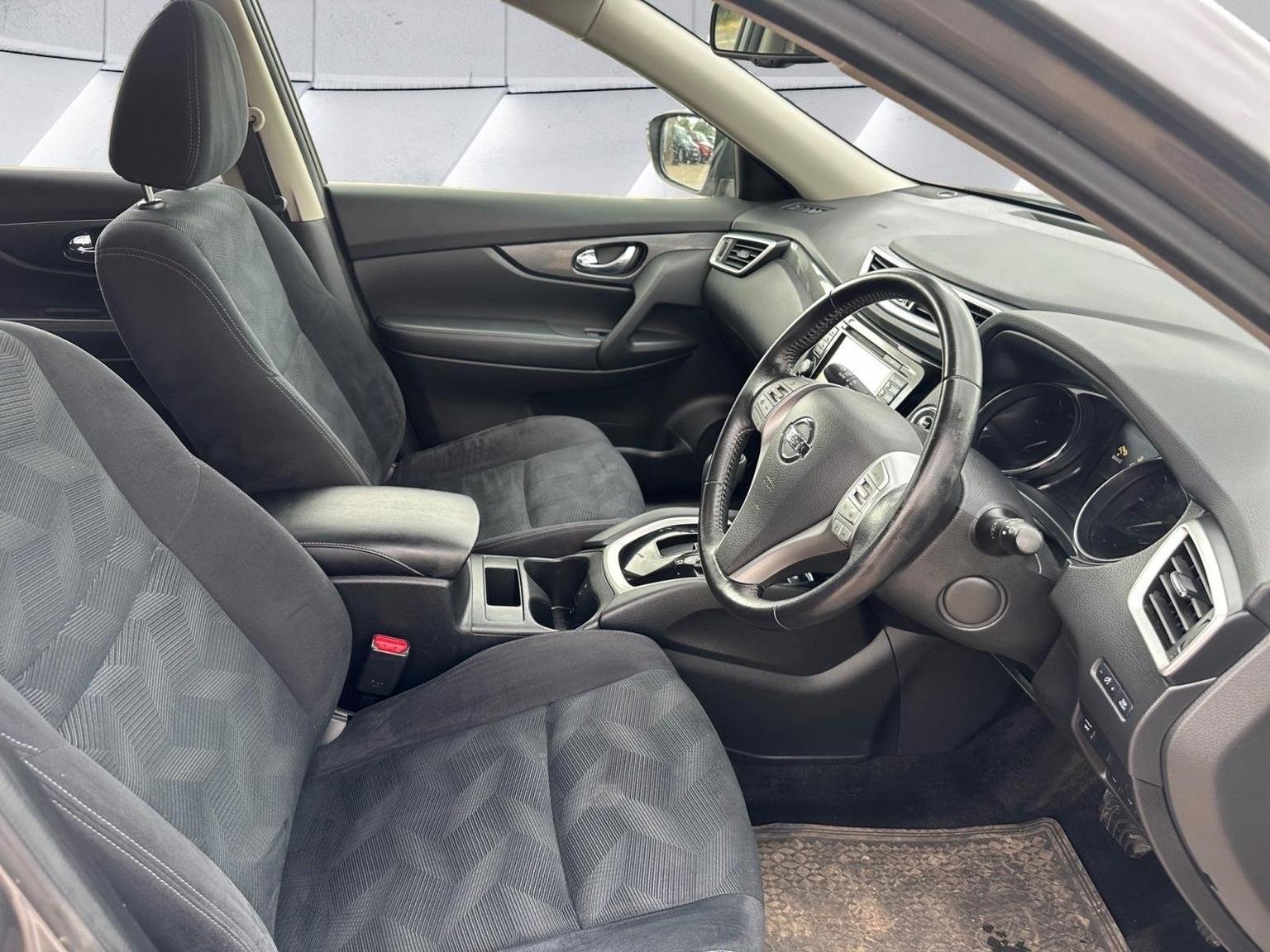 Nissan X Trail