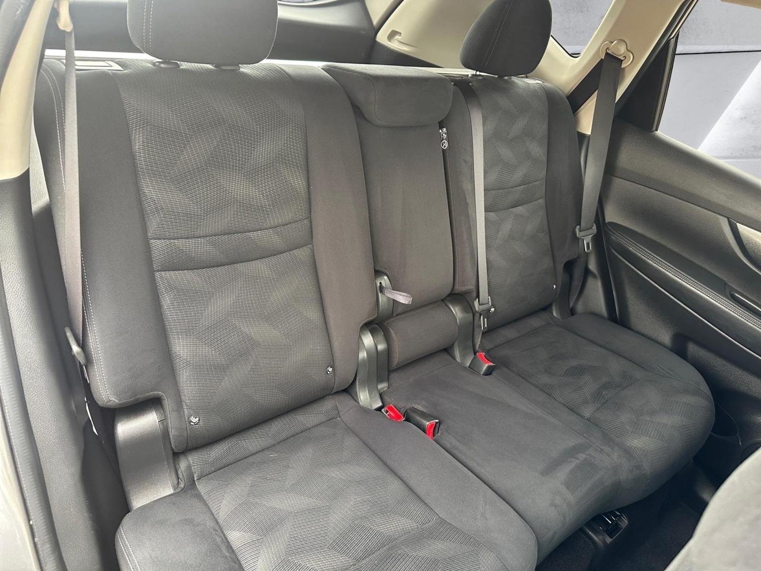 Nissan X Trail