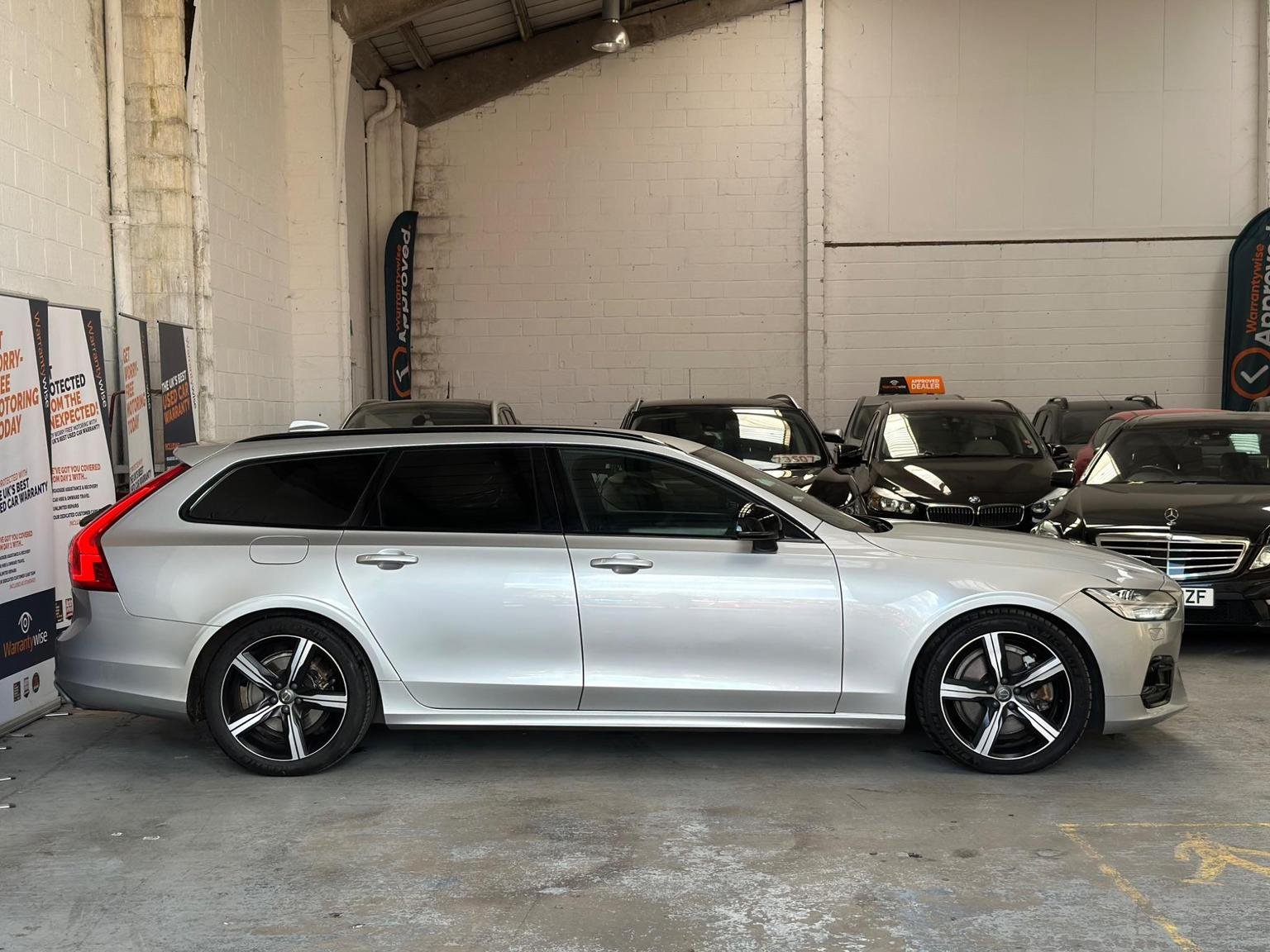 Volvo V90