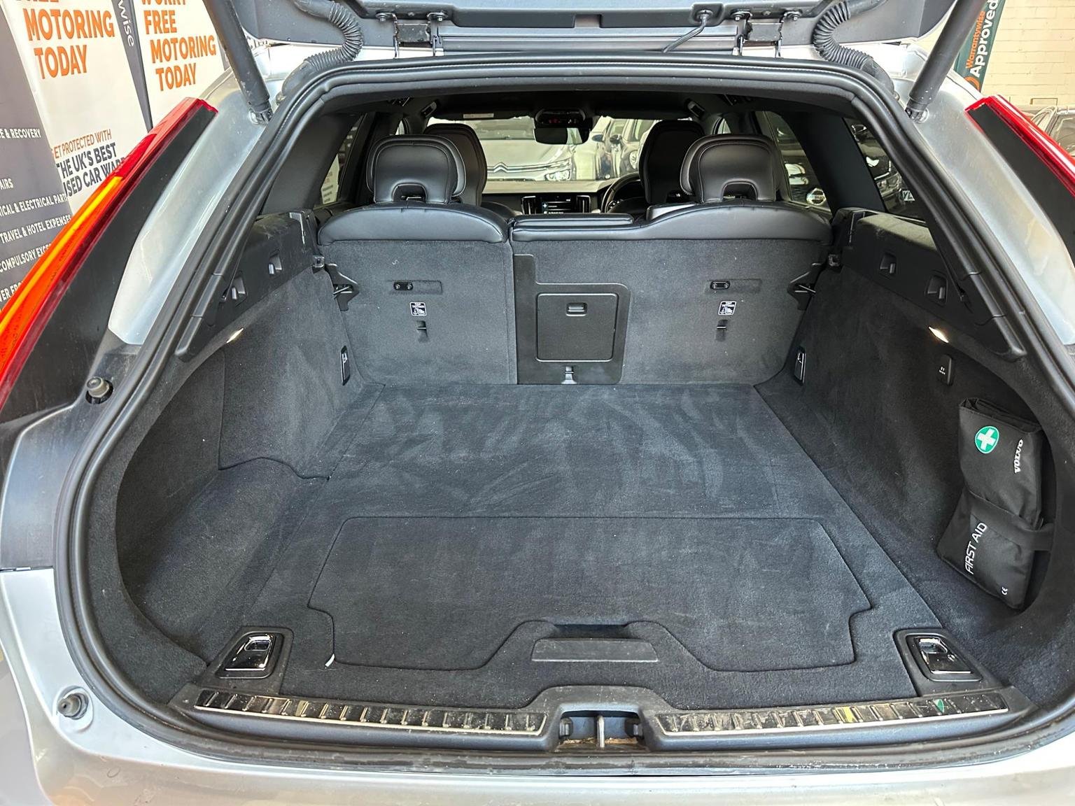 Volvo V90