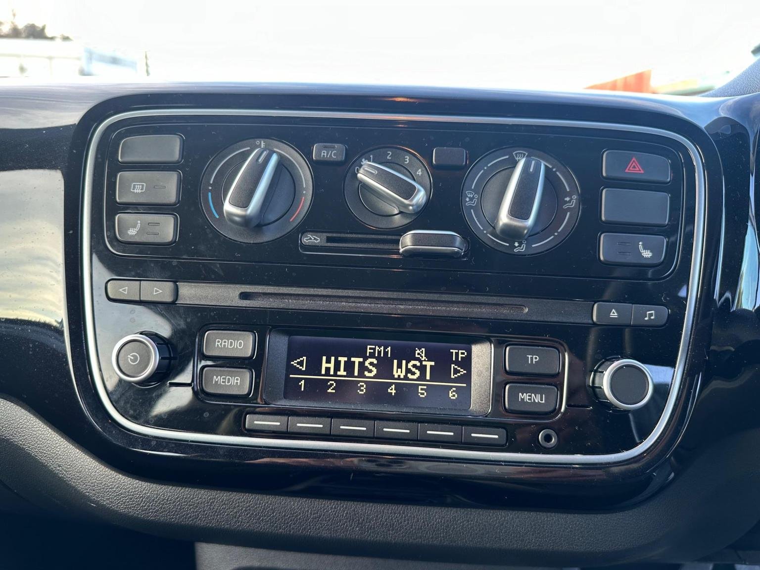 Volkswagen UP