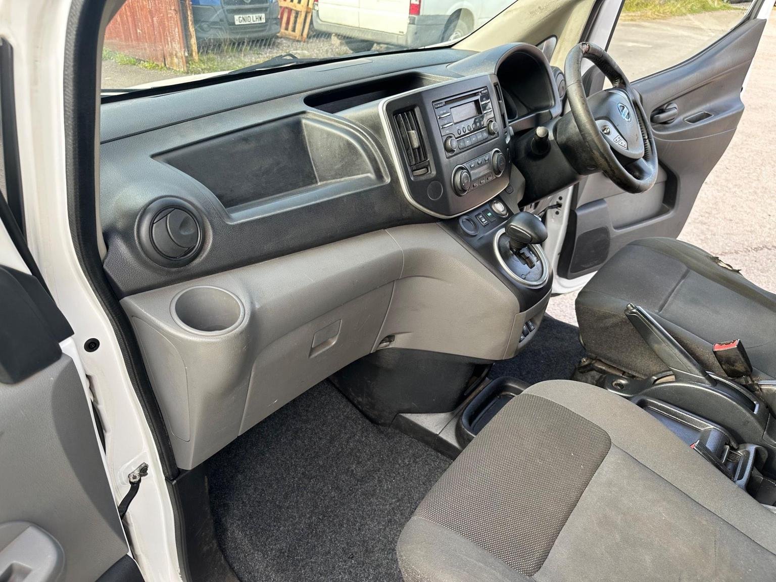 Nissan eNV200
