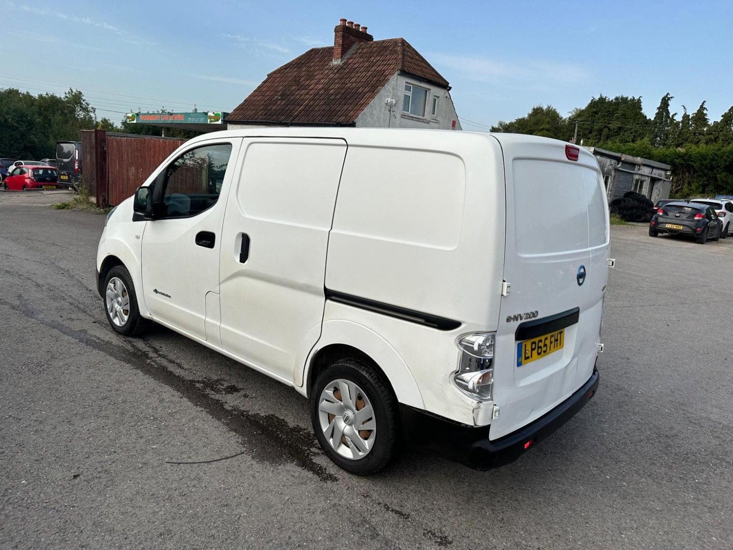 Nissan eNV200